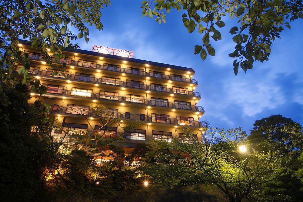 Ryokan Ginsuisou Choraku 3*